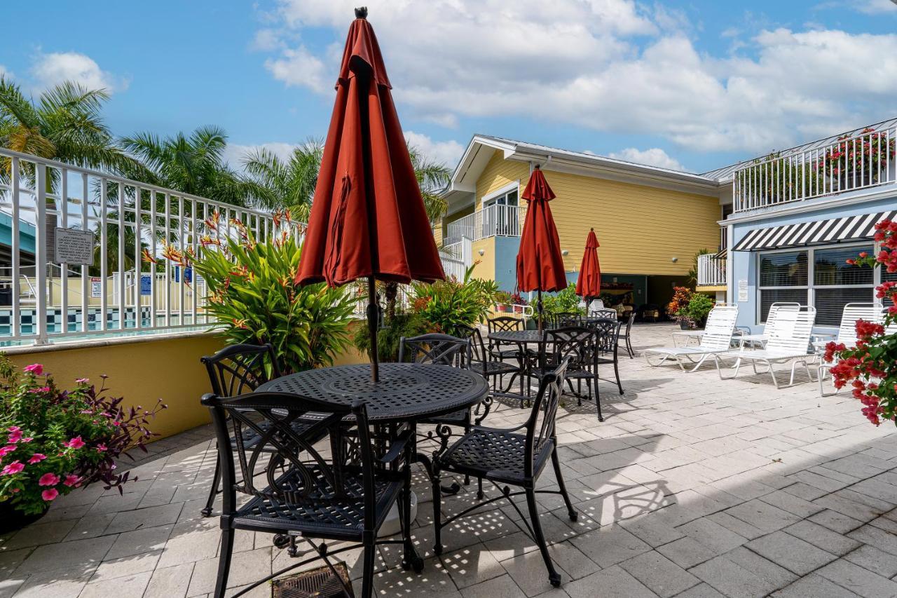 Harbour House At The Inn 310 Fort Myers Beach Exterior photo